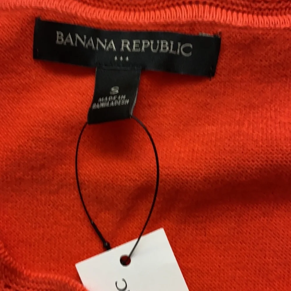 Banana Republic Sleeveless Knit Scalloped Trim - Picture 6 of 8